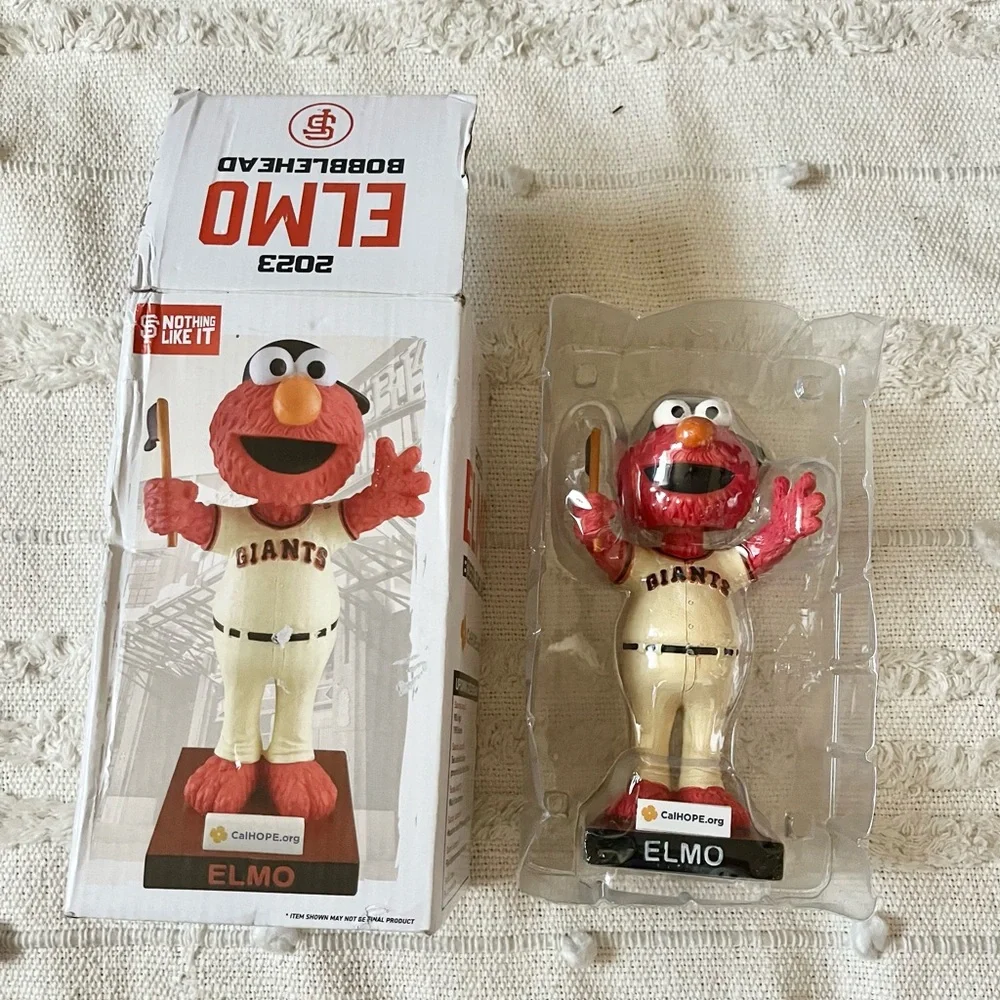 ELMO -SF Giants Sesame Street Elmo Bobblehead 7/30 2023 SGA Bobble San Francisco - Picture 2 of 7